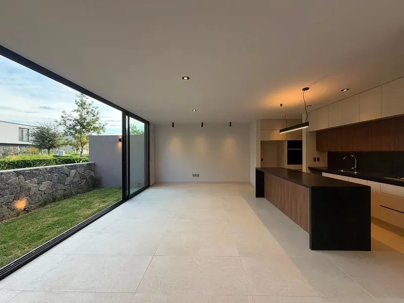 Casa moderna en venta en Altozano, Querétaro | 4 recámaras, terraza y jardín, Altozano, Querétaro — foto 5 de 8