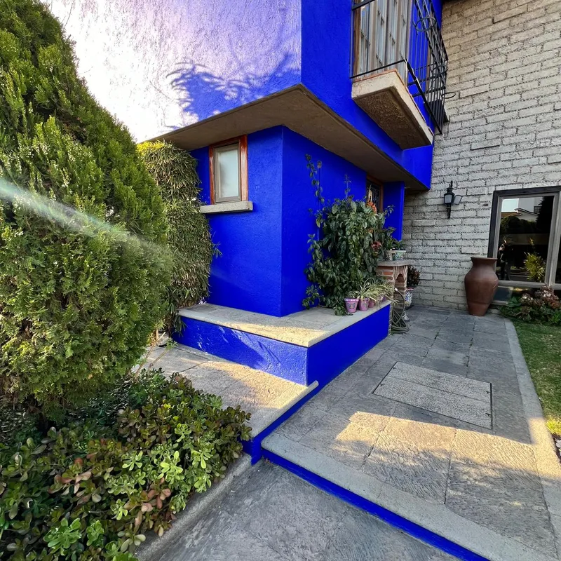 Casa en venta en Vitrales de Metepec · 3 recámaras y 320 m², Vitrales de Metepec, Metepec — foto 2 de 5