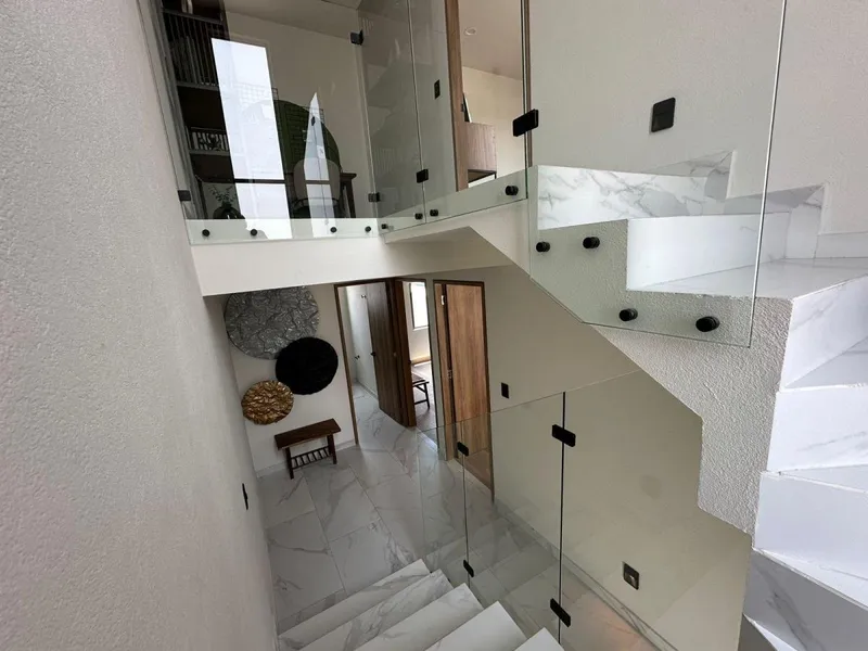 Casa en Venta entre El Refugio y Zibatá, Querétaro | 3 Recámaras, Estudio y Alberca en Privada con Seguridad 24/7, El Campanario, Querétaro — foto 2 de 5